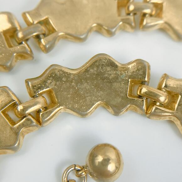 Vintage Signed Trifari Choker Necklace, Modern Zig Zag Chevron - Picture 9 of 11